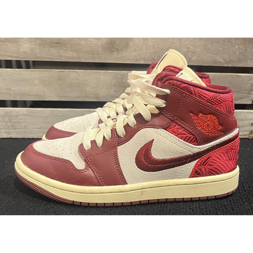 Nike Air Jordan 1 Mid Shoes Youth Size 6.5Y Red Sail Basketball DZ2820-601 - Picture 2 of 11